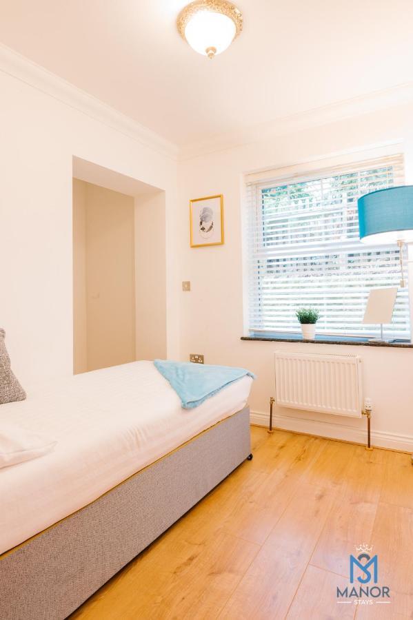 05Th Residence Of Lord Avenue Sleeps Five People Northampton Exteriér fotografie